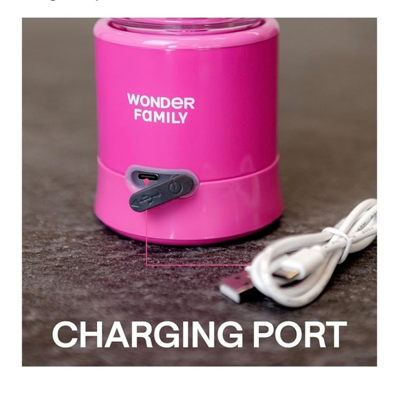 2-in-1 Electric Makeup Brush Cleaner Machine - Clean and Dry Makeup Brushes - Picture 3 of 5